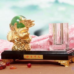 花開廿載，情系萬家 紀念品中的美好寓意與花卉藝術